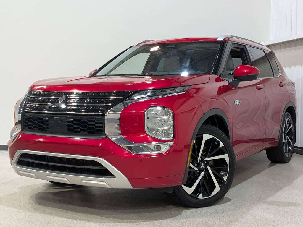 Mitsubishi Outlander 2023