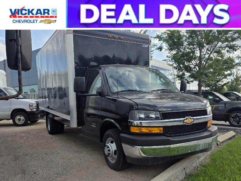 2025 Chevrolet Express Commercial Cutaway