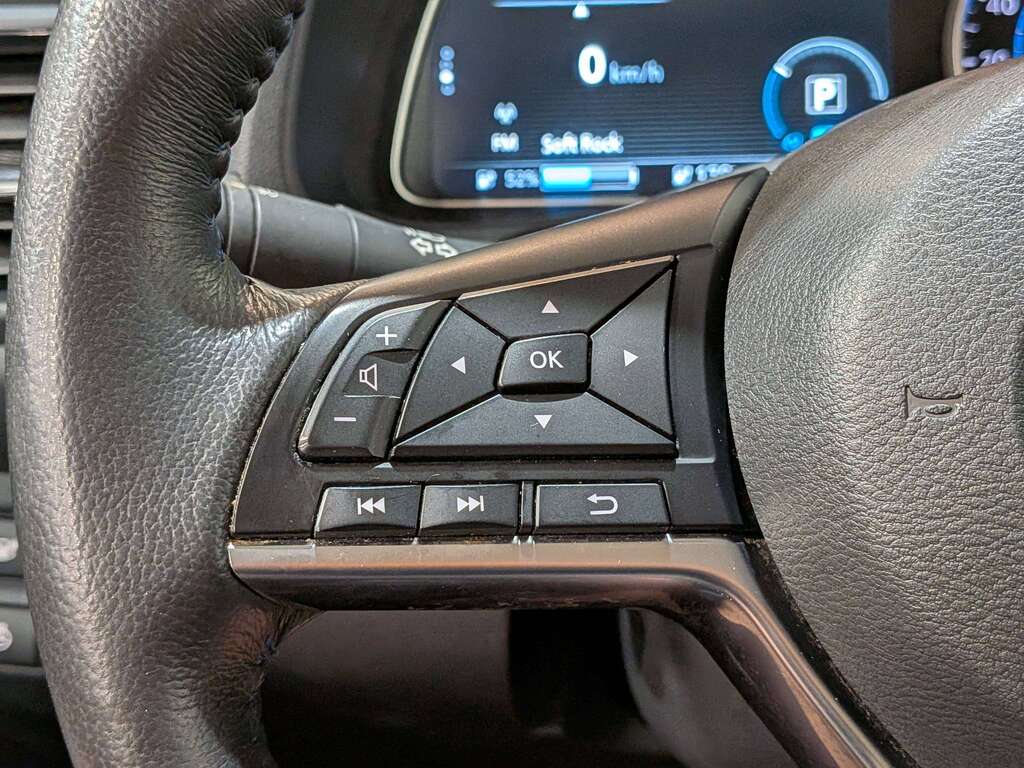 Nissan LEAF 2020