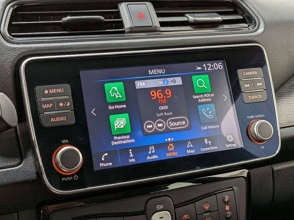 Nissan LEAF 2020