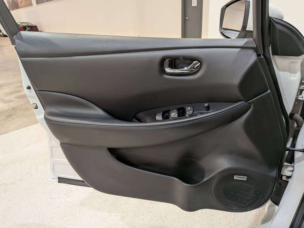 Nissan LEAF 2020