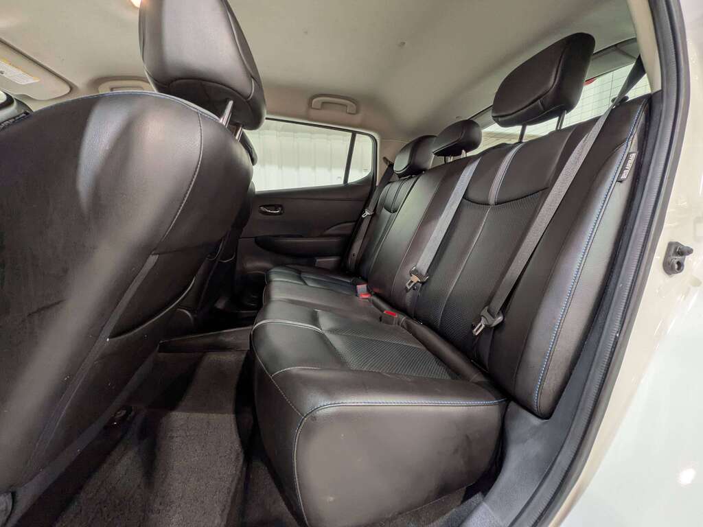 Nissan LEAF 2020