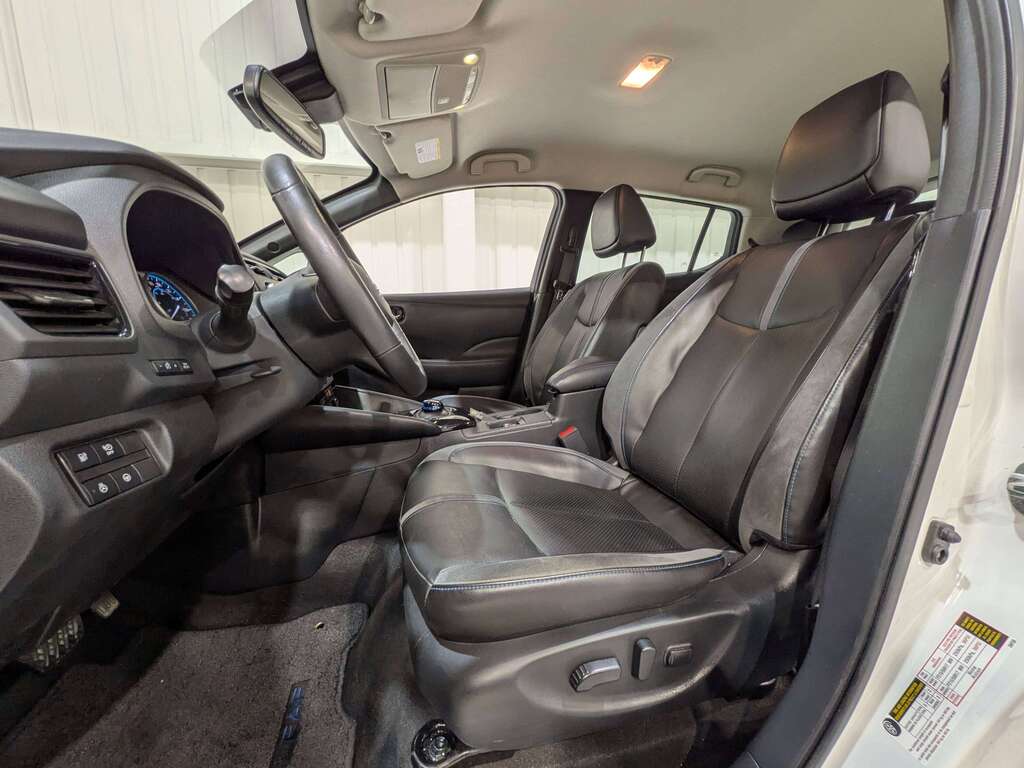 Nissan LEAF 2020
