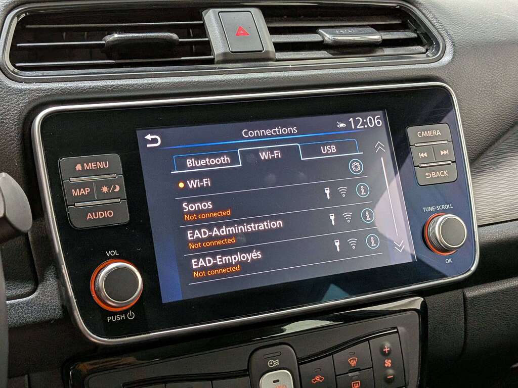 Nissan LEAF 2020