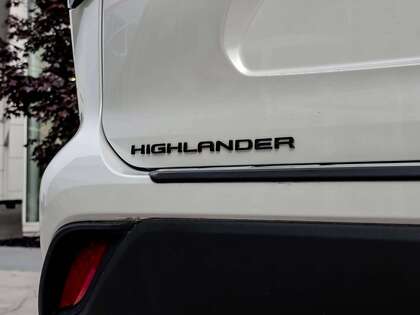 used 2024 Toyota Highlander car, priced at $53,777