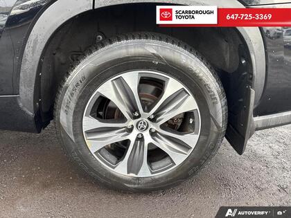 used 2022 Toyota Highlander car, priced at $38,795