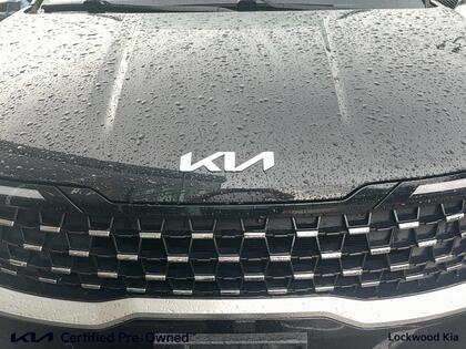 used 2025 Kia Carnival car, priced at $47,295