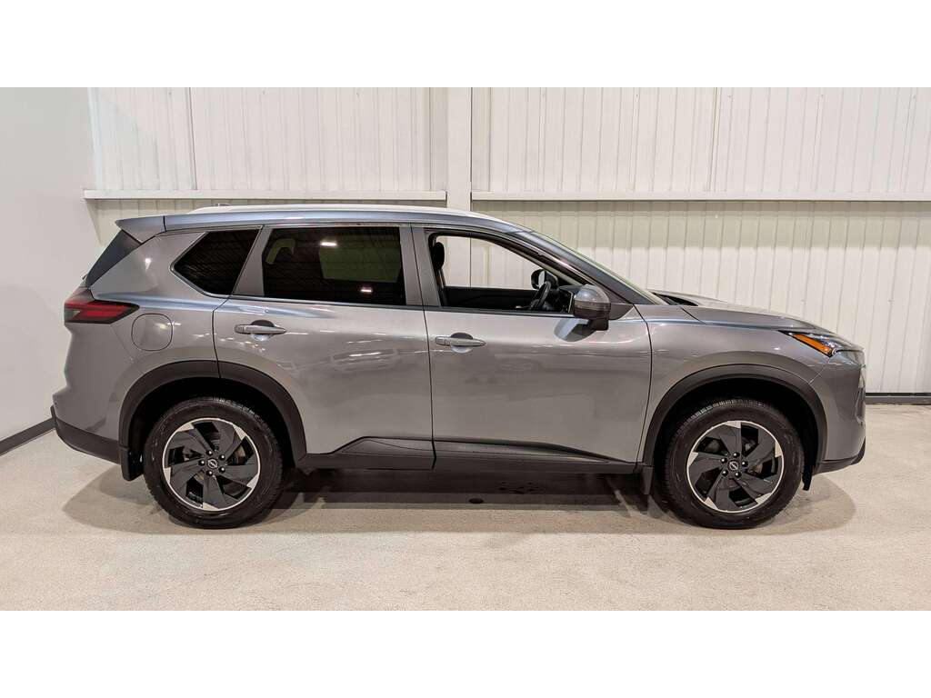 Nissan Rogue 2024