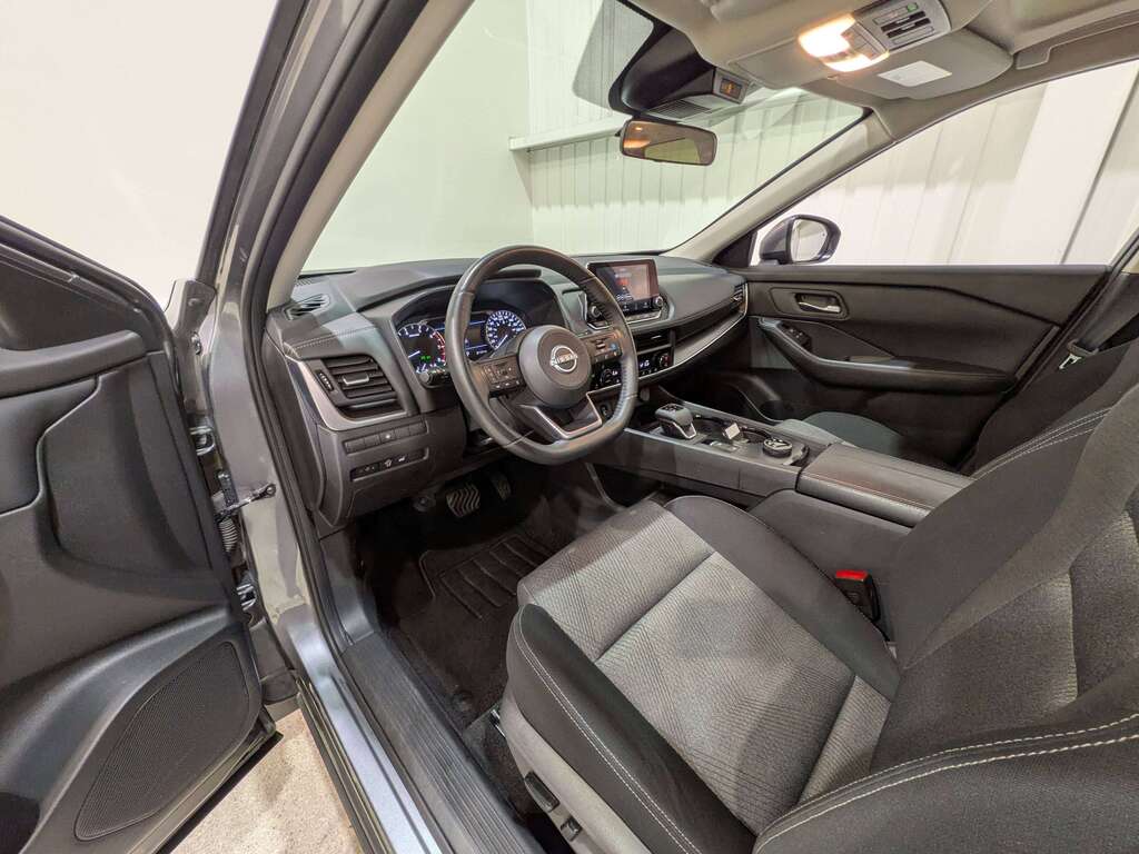 Nissan Rogue 2024