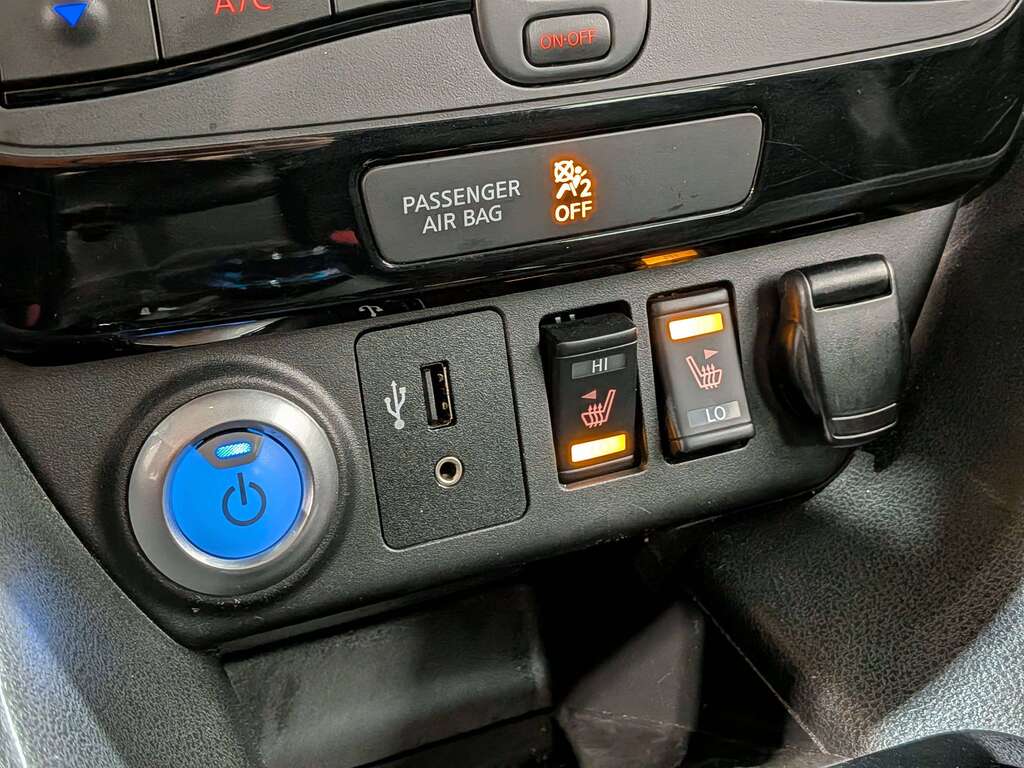 Nissan LEAF 2019