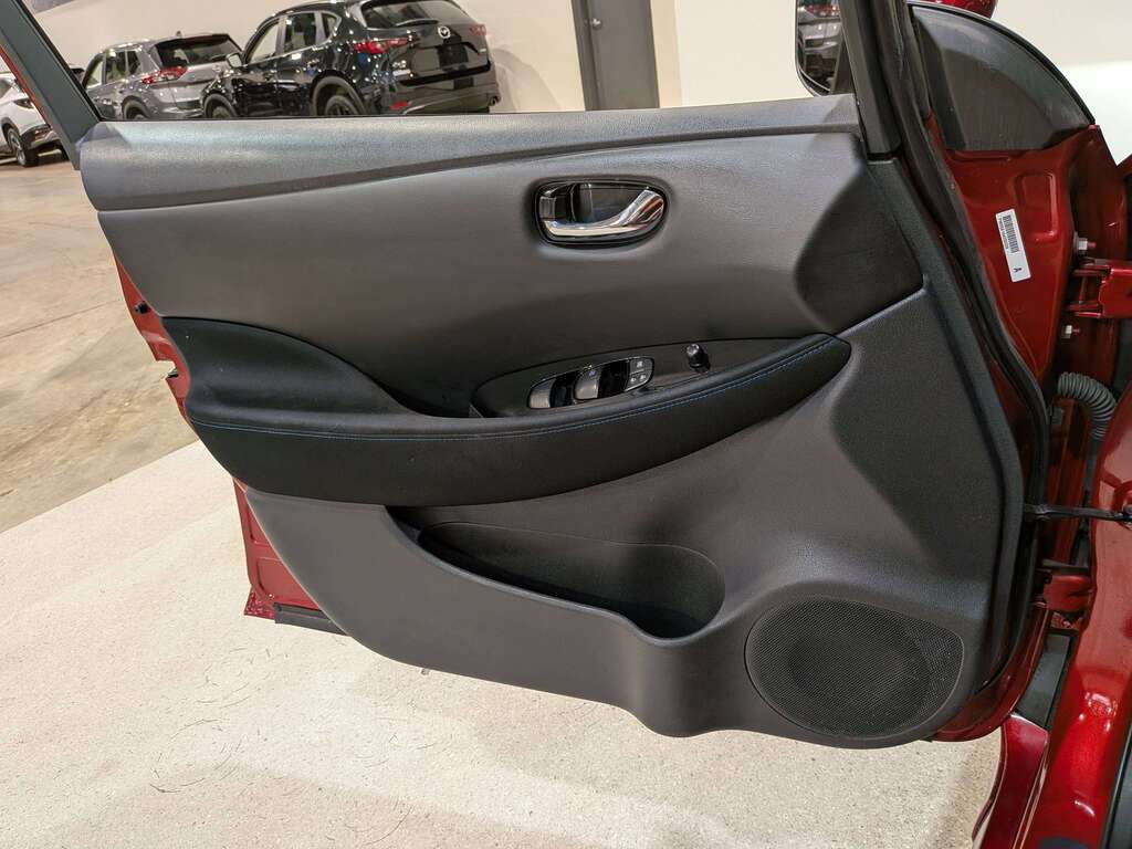 Nissan LEAF 2019
