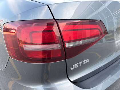 used 2017 Volkswagen Jetta Sedan car