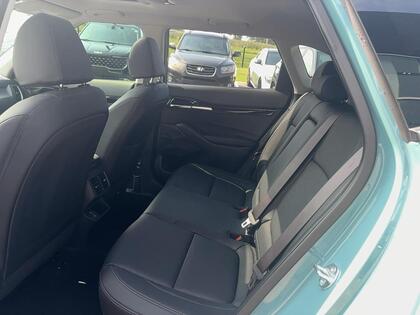 used 2025 Kia Seltos car, priced at $31,999