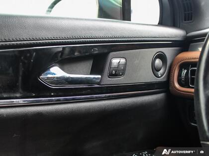 used 2023 Lincoln Nautilus car, priced at $39,999
