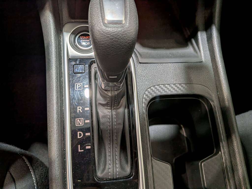 Nissan Sentra 2024