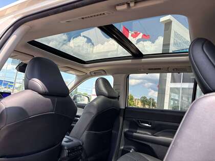used 2024 Toyota Grand Highlander car