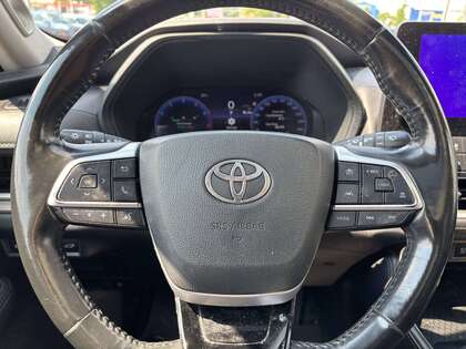 used 2024 Toyota Grand Highlander car