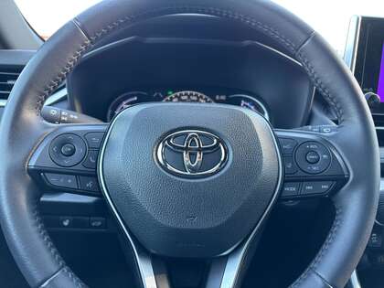 used 2025 Toyota RAV4 car