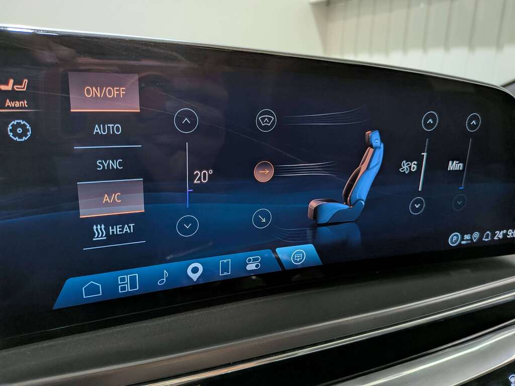 Cadillac LYRIQ 2024
