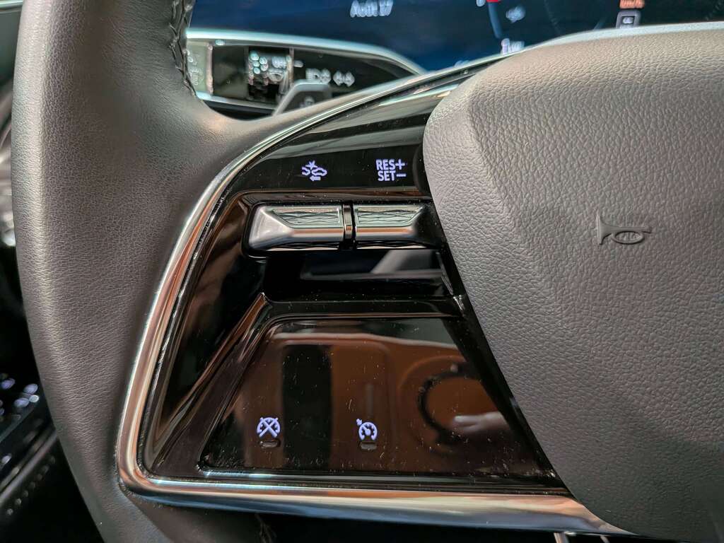 Cadillac LYRIQ 2024