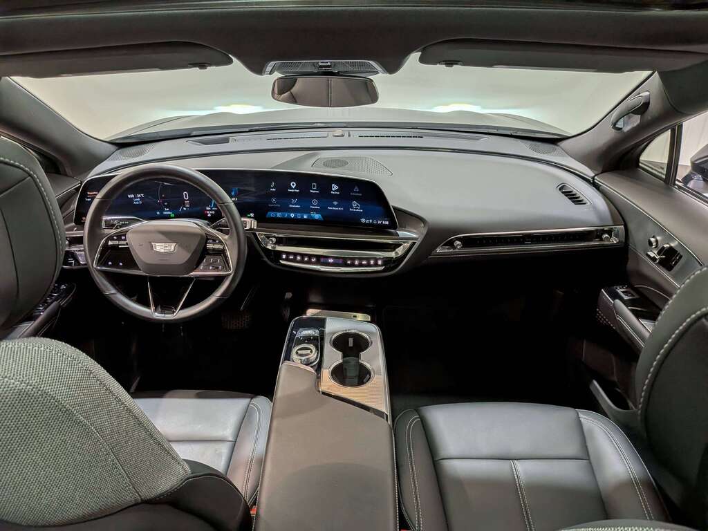 Cadillac LYRIQ 2024