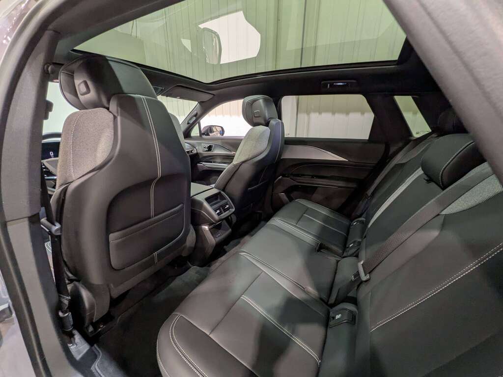 Cadillac LYRIQ 2024