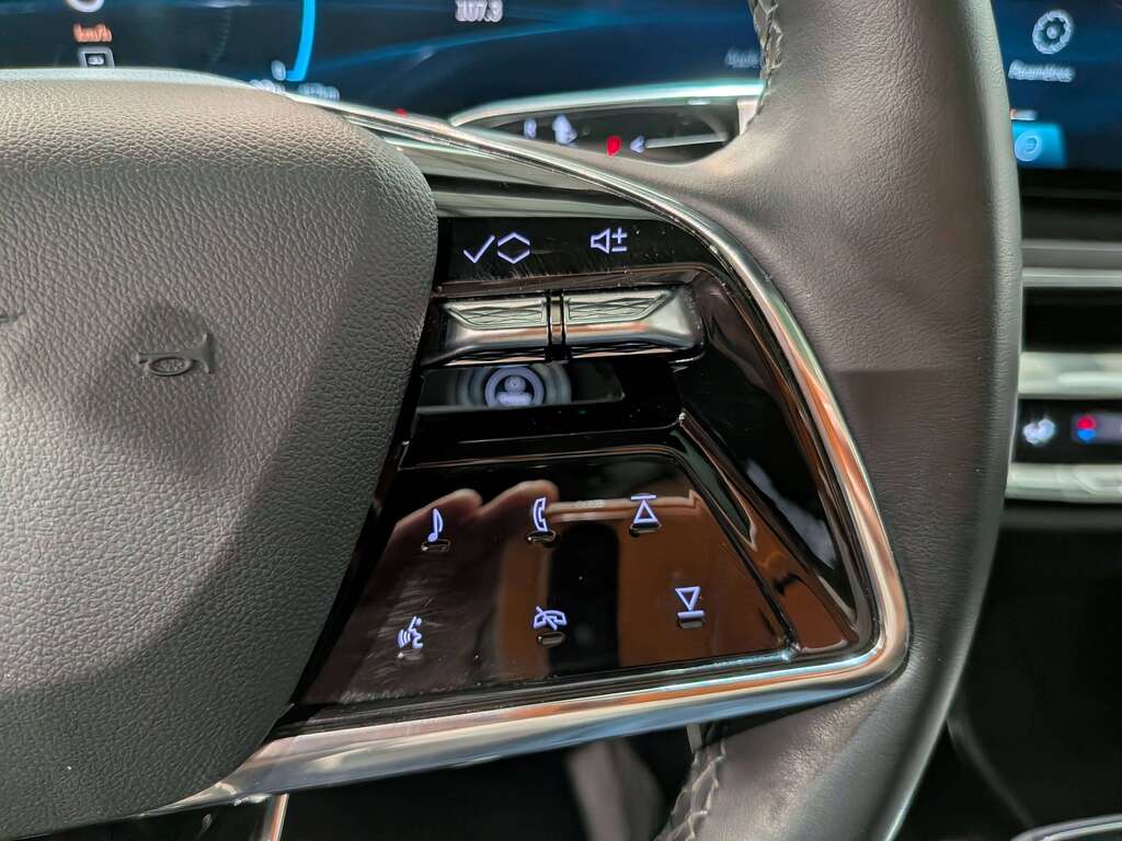 Cadillac LYRIQ 2024