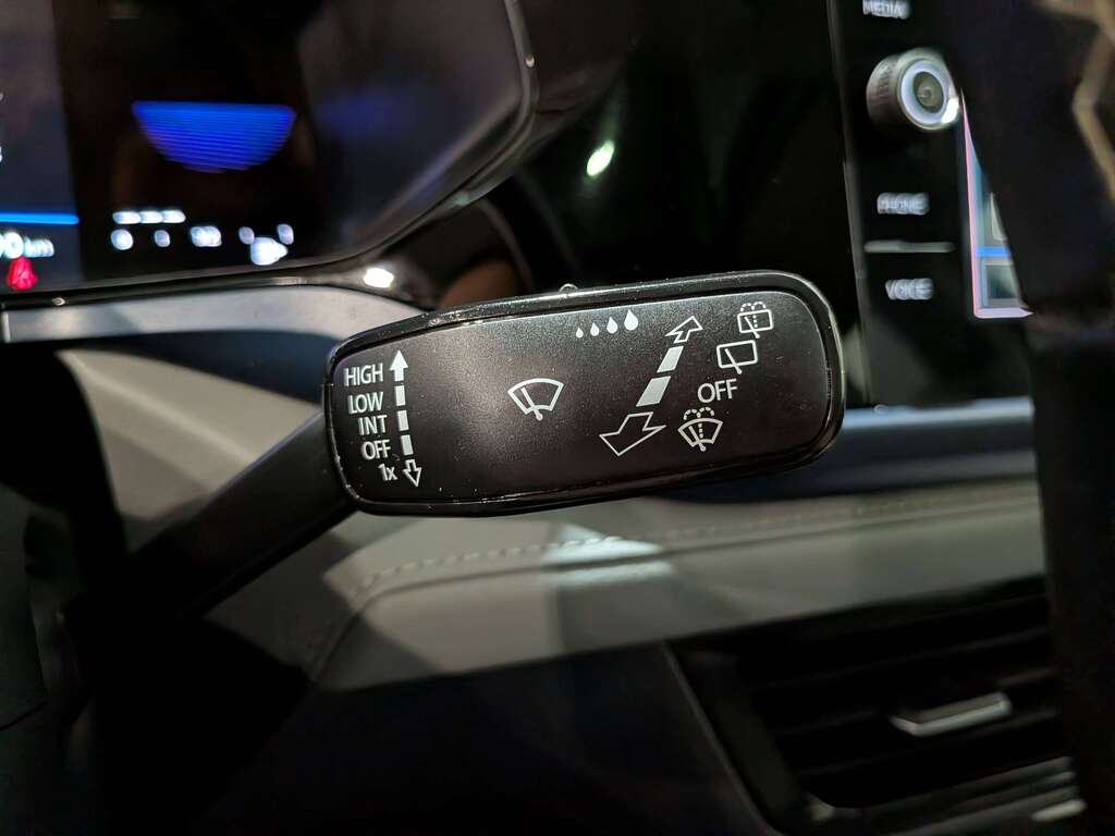 Volkswagen Taos 2024