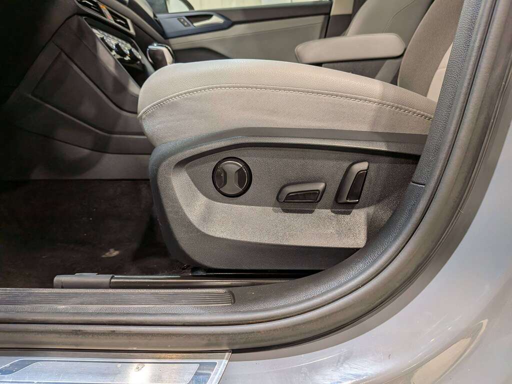Volkswagen Taos 2024