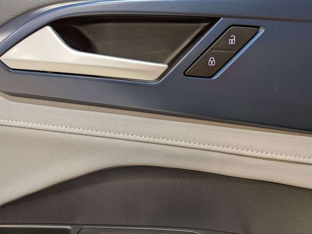 Volkswagen Taos 2024