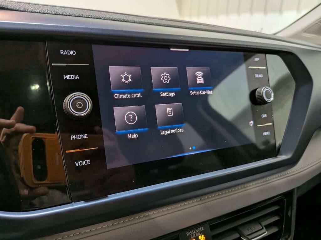 Volkswagen Taos 2024