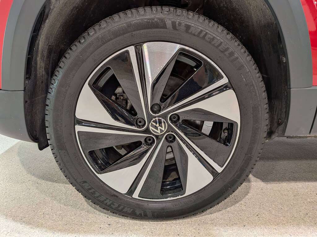 Volkswagen Taos 2024