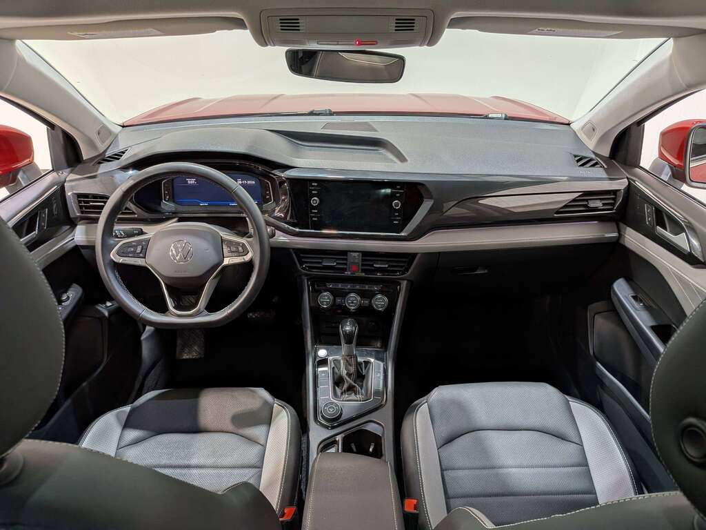 Volkswagen Taos 2024