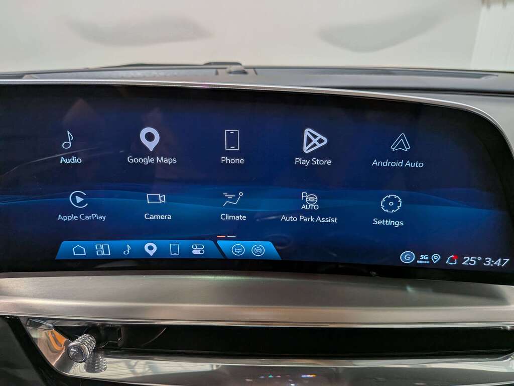 Cadillac LYRIQ 2024