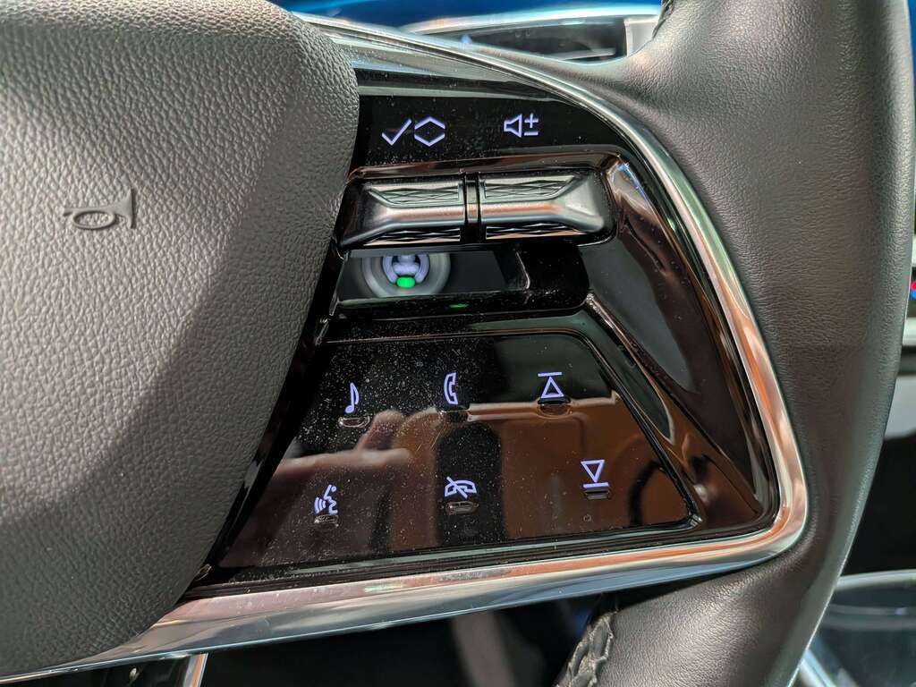 Cadillac LYRIQ 2024