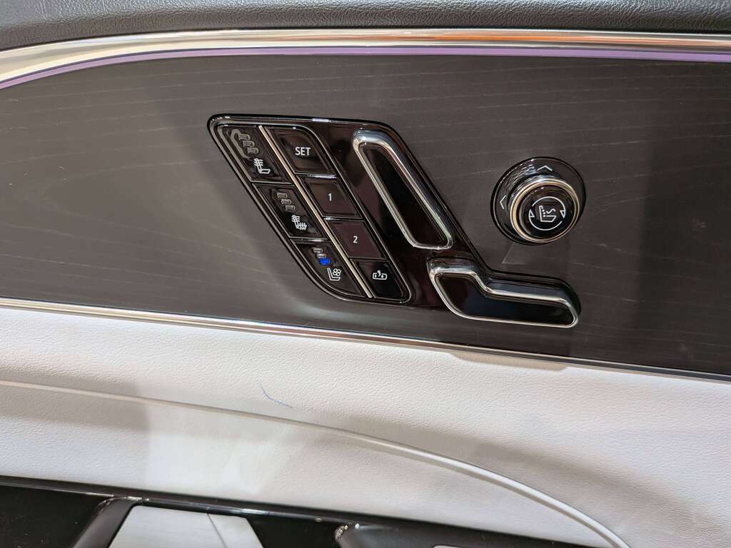 Cadillac LYRIQ 2024