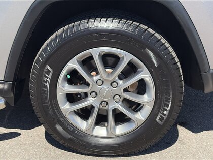 used 2016 Jeep Grand Cherokee car, priced at $20,888
