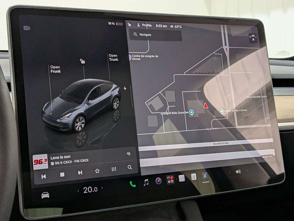 Tesla Model Y 2023