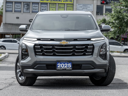 used 2025 Chevrolet Equinox car, priced at $32,894