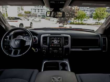 used 2021 Ram 1500 Classic car, priced at $26,400