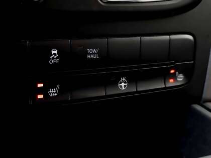 used 2021 Ram 1500 Classic car, priced at $26,400