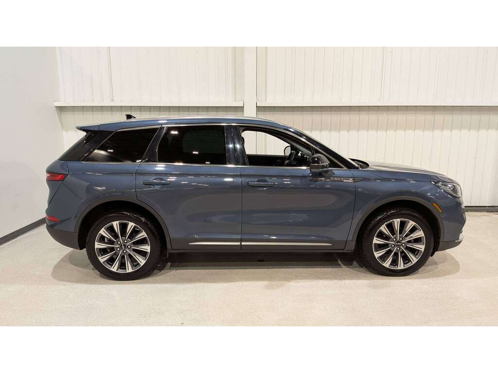 Lincoln Corsair 2022