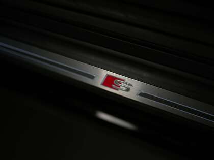 used 2022 Audi SQ5 car, priced at $48,900