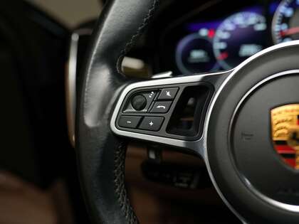 used 2021 Porsche Cayenne car