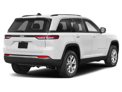 used 2023 Jeep Grand Cherokee car, priced at $37,800