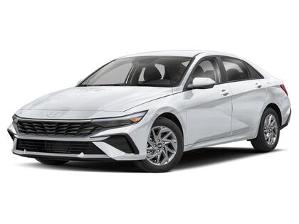 2026 Hyundai Elantra Essential FWD