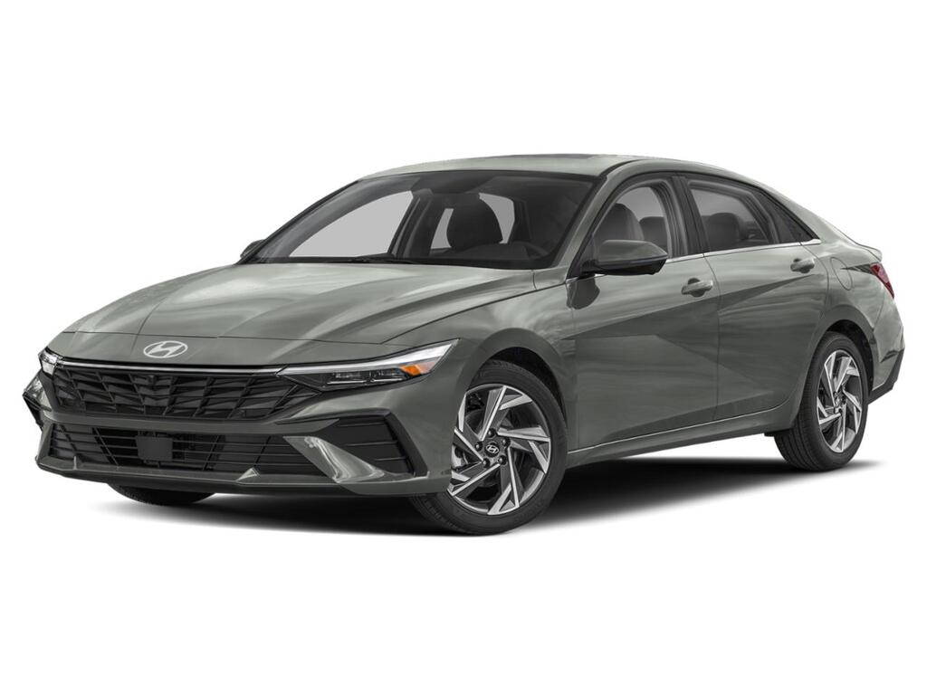2026 Hyundai Elantra Luxury