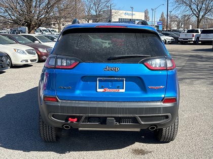 used 2022 Jeep Cherokee car, priced at $40,888