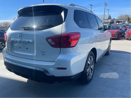 used 2019 Nissan Pathfinder car, priced at $25,885
