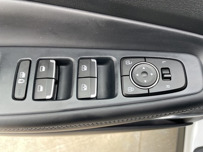 used 2022 Hyundai Santa Fe car, priced at $32,519